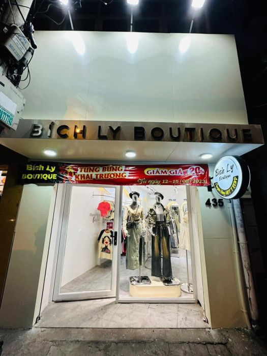 Cho thuê mặt bằng đang mở shop quần áo - Địa chỉ: 435 Huỳnh Văn Bánh, p13, Phú Nhuận