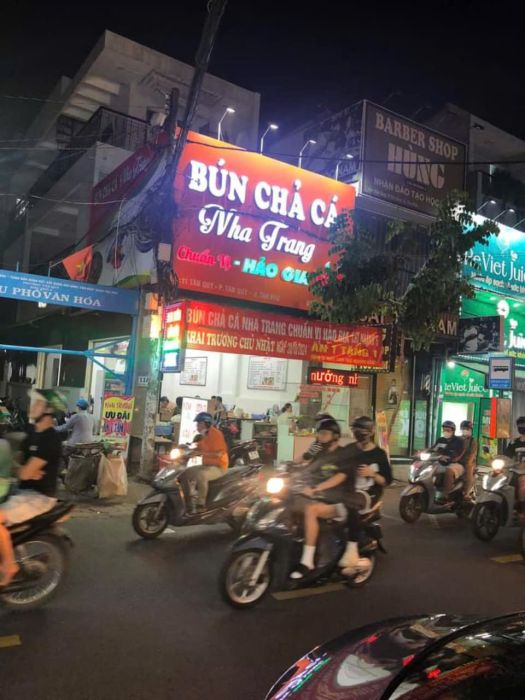 CẦN SANG NHƯỢNG QUÁN TẠI ĐƯỜNG TÂN QUÝ, TÂN PHÚ, TP. HỒ CHÍ MINH