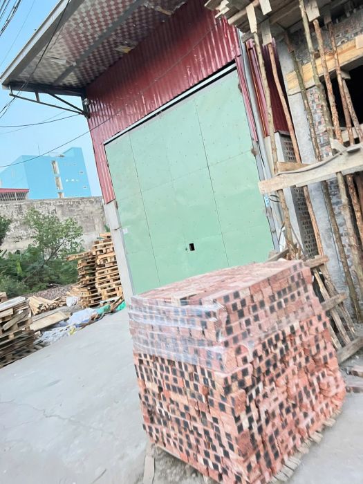 Mong muốn có duyên với bác nào cần thuê làm xưởng hoặc thuê kho ạ.