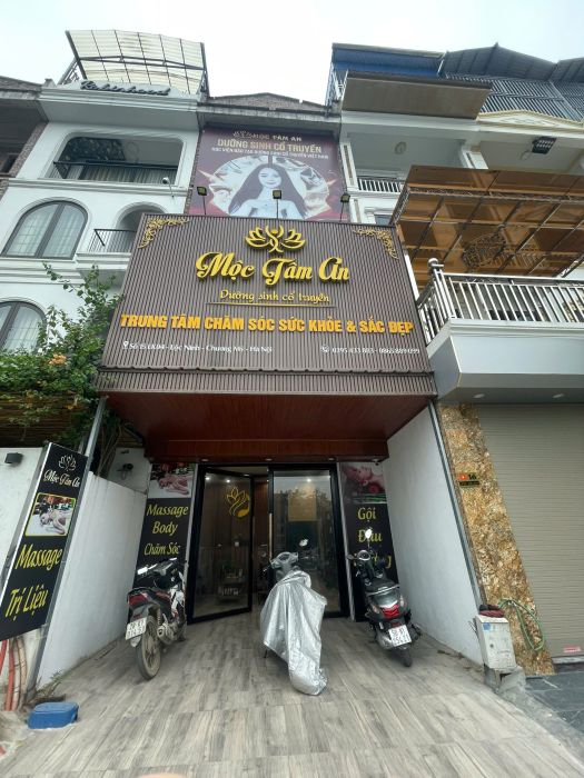 Mình có nhà 5 tầng liền kề, đã sửa sang tầng 1, tầng 2. Do nhu cầu ko sử dụng nữa cần cho thuê lại.