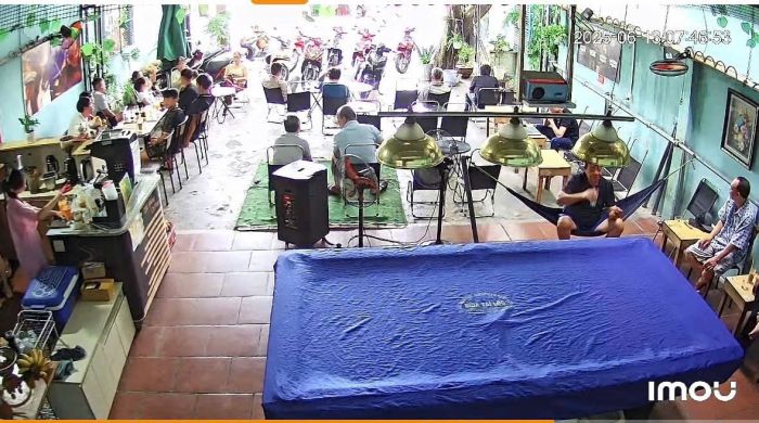 Sang nhượng quán cà phê -bi a-đang kinh doanh 