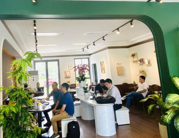 CẦN SANG NHƯỢNG QUÁN CAFE HIỆN ĐẠI, XINH XẮN - KHU DÂN CƯ, VĂN PHÒNG - KHU HOÀNG MAI, HÀ NỘI