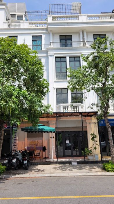Chính chủ cần cho thuê cả căn Shophouse 2 mặt tiền