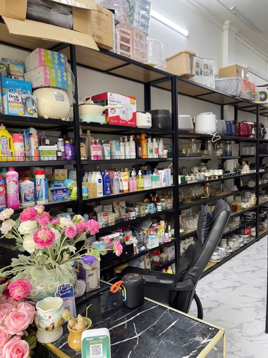 SANG NHƯỢNG CỬA HÀNG KHO GIA DỤNG – CƠ HỘI VÀO LÀ BÁN NGAY